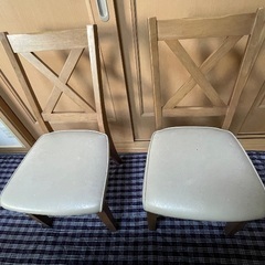ダイニング　テーブルの画像