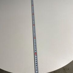 【良品】丸テーブル ホワイト 木製天板 スチール製土台 お洒落 早い者勝ち 引取歓迎 配送OKの画像
