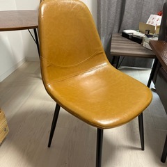 【売却先決定済】ダイニングテーブル、チェアx2の画像