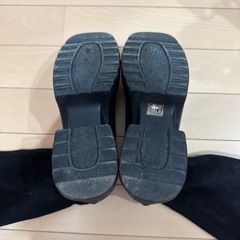 ロングブーツ ベロア素材
の画像