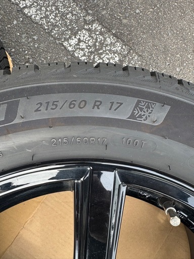 スタッドレス　ミシュランX-ICE  215/60/R17