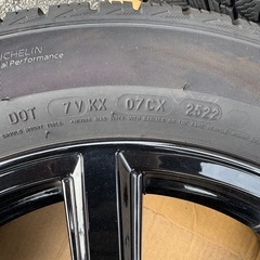 スタッドレス　ミシュランX-ICE SNOW 215/60/R17　の画像