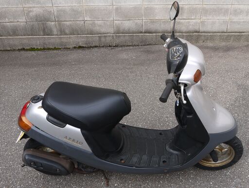 ヤマハ　JOG　アプリオ　シルバー