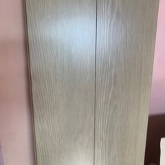 新品フローリング材の画像