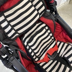 コンビ　ベビーカーの画像