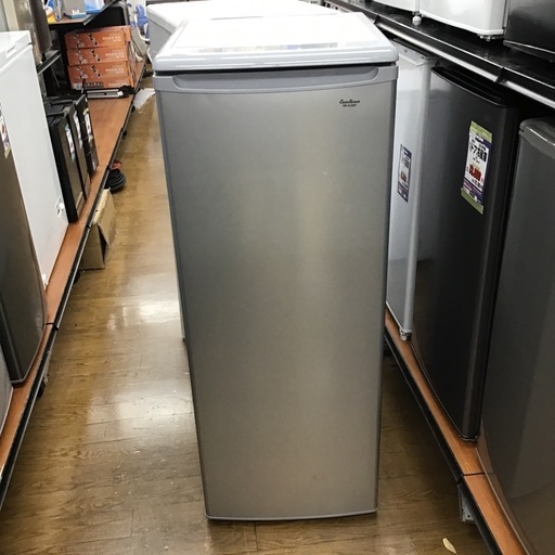 #J-42【ご来店頂ける方限定】三ツ星貿易の冷凍庫です