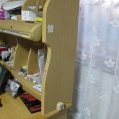 学習机（本棚つき）の画像