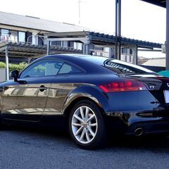 即乗りＯＫ！23年式！TTクーペ！後期モデル！２．０ＴＦＳＩ！ナビ！フルセグＴＶ！ＤＶＤ再生機能！Ｂｌｕｅｔｏｏｔｈ！ＨＩＤ！ＥＴＣ！修復歴なし！の画像