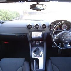 即乗りＯＫ！23年式！TTクーペ！後期モデル！２．０ＴＦＳＩ！ナビ！フルセグＴＶ！ＤＶＤ再生機能！Ｂｌｕｅｔｏｏｔｈ！ＨＩＤ！ＥＴＣ！修復歴なし！の画像