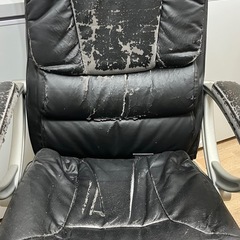 仕事小屋に　社長イスの画像