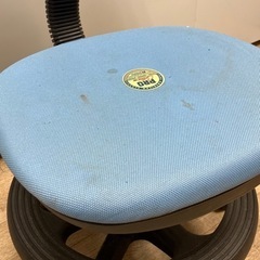 オフィスチェアーの画像