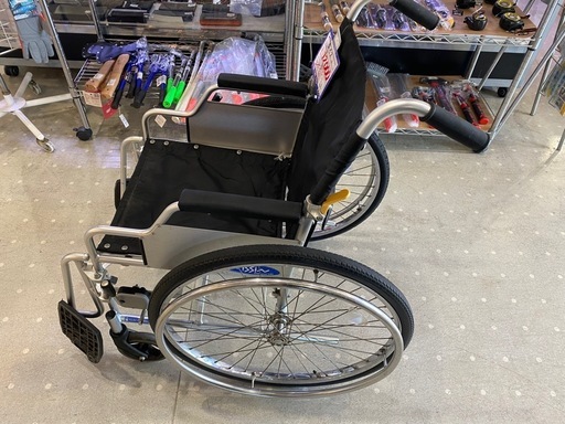 ニッシン　車イス