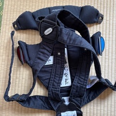 ベビーキャリアBABYBJORN
の画像