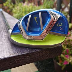 Nike Vapor ドライバー とフェアウェイウッド（3番）headカバー付きの画像