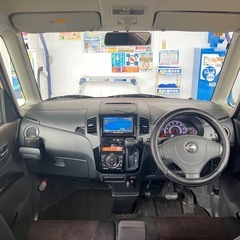 車内広々！日産 ルークスの画像