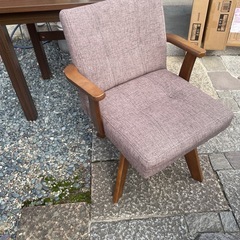 こたつ付きテーブルの画像