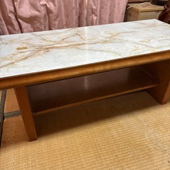 【急募10月中】テーブル①
の画像