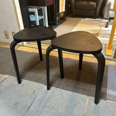 IKEA KYRRE ブラックスツール 2個セットの画像