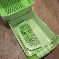 猫トイレ　お譲りします。の画像