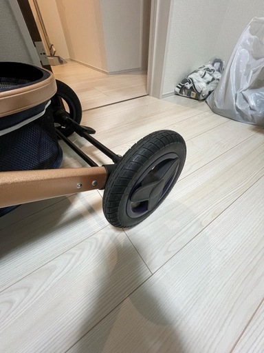 ネイビー ベビーカー 折りたたみ式 ハーネス付き