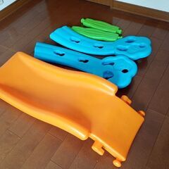 トイザらス折りたたみ式すべり台の画像