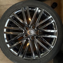 クラウンアスリート　純正タイヤホイール　225/45R18の画像