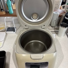 受け渡し者決定　
炊飯器あげます。　の画像