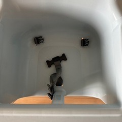 IKEA ベビーハイチェア ブルー 安全ベルト付きの画像