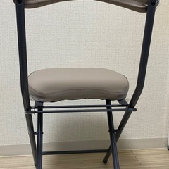 折りたたみ式椅子　無料お譲りの画像