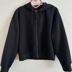 【美品】ユニクロスウェットクロップドフルジップパーカの画像