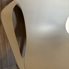 フリッツ・ハンセン　チェアの画像