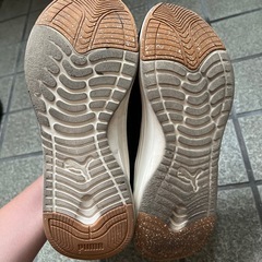 PUMA シューズ　運動靴　スニーカー　23センチの画像