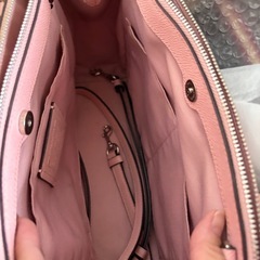 極美品COACH  シグネチャー ブルック キャリオール 2WAYバッグ ピンクの画像