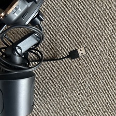 ペルシード(Pellucid) スマホ Qi対応自動開閉ワイヤレス充電器 の画像