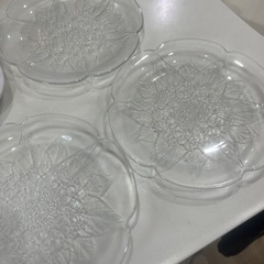 ガラス皿の画像