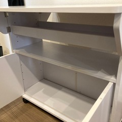 キッチンワゴンの画像