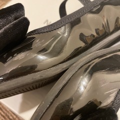 19,5センチ H&Mキッズ　リボンフラットシューズ　黒の画像
