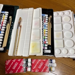 アクリルパレット 絵の具 筆 　3セット    の画像
