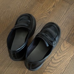 38サイズの靴、差し上げます。の画像