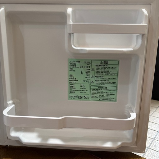小型ノンフロン冷蔵庫 YAMADASELECT 2023年製 46L 右開き　冷凍付き