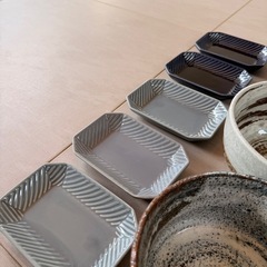 和皿 食器 丼 小皿　の画像
