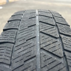 中古タイヤ　13インチ　スタッドレスの画像