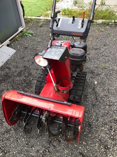ホンダ除雪機　8馬力　 HS870 