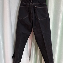 GAPブラック ブーツカットクロップトデニムパンツ☆の画像