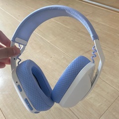【ほぼ新品】ヘッドホン1,500円で譲りますの画像