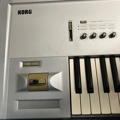 KORG TRITON シンセサイザー 61鍵の画像