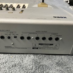 KORG TRITON シンセサイザー 61鍵の画像
