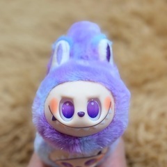 ラブブ 耳あて  LABUBU の画像