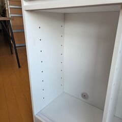 未使用訳あり 引戸式カウンター下収納キャビネット 幅80 ハイグロスホワイト 背面化粧仕上げ キッチン収納 引き戸 食器収納 食器棚 ラックの画像