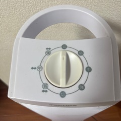縦型扇風機 の画像